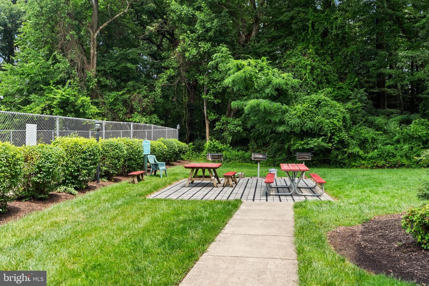 3901 Lyndhurst Dr # 201 photo 34