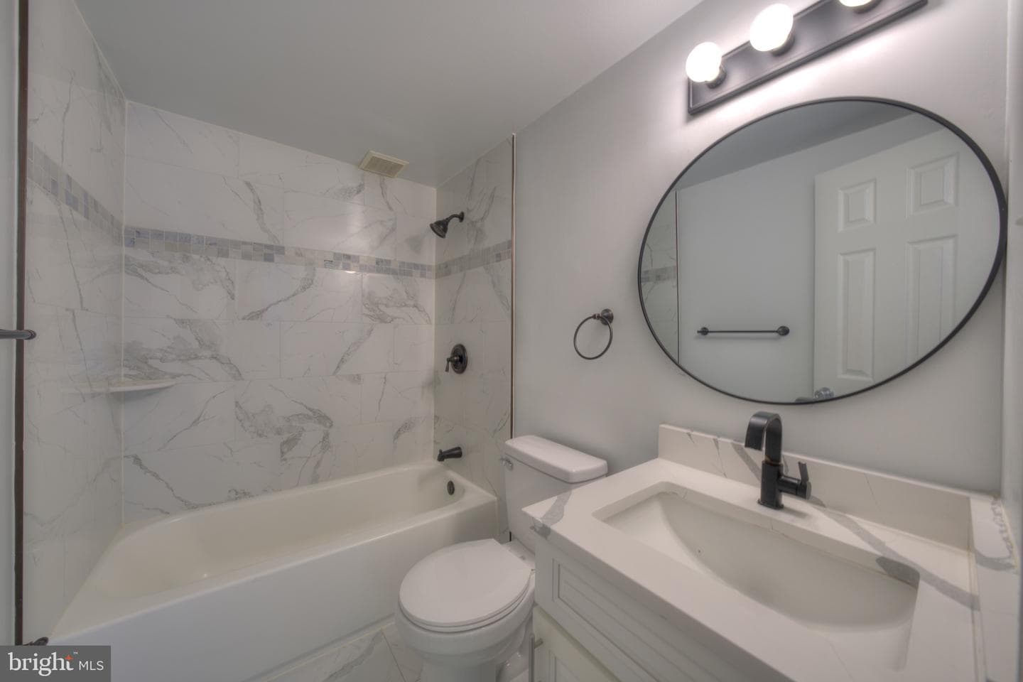 10725 West Drive #303 photo 19