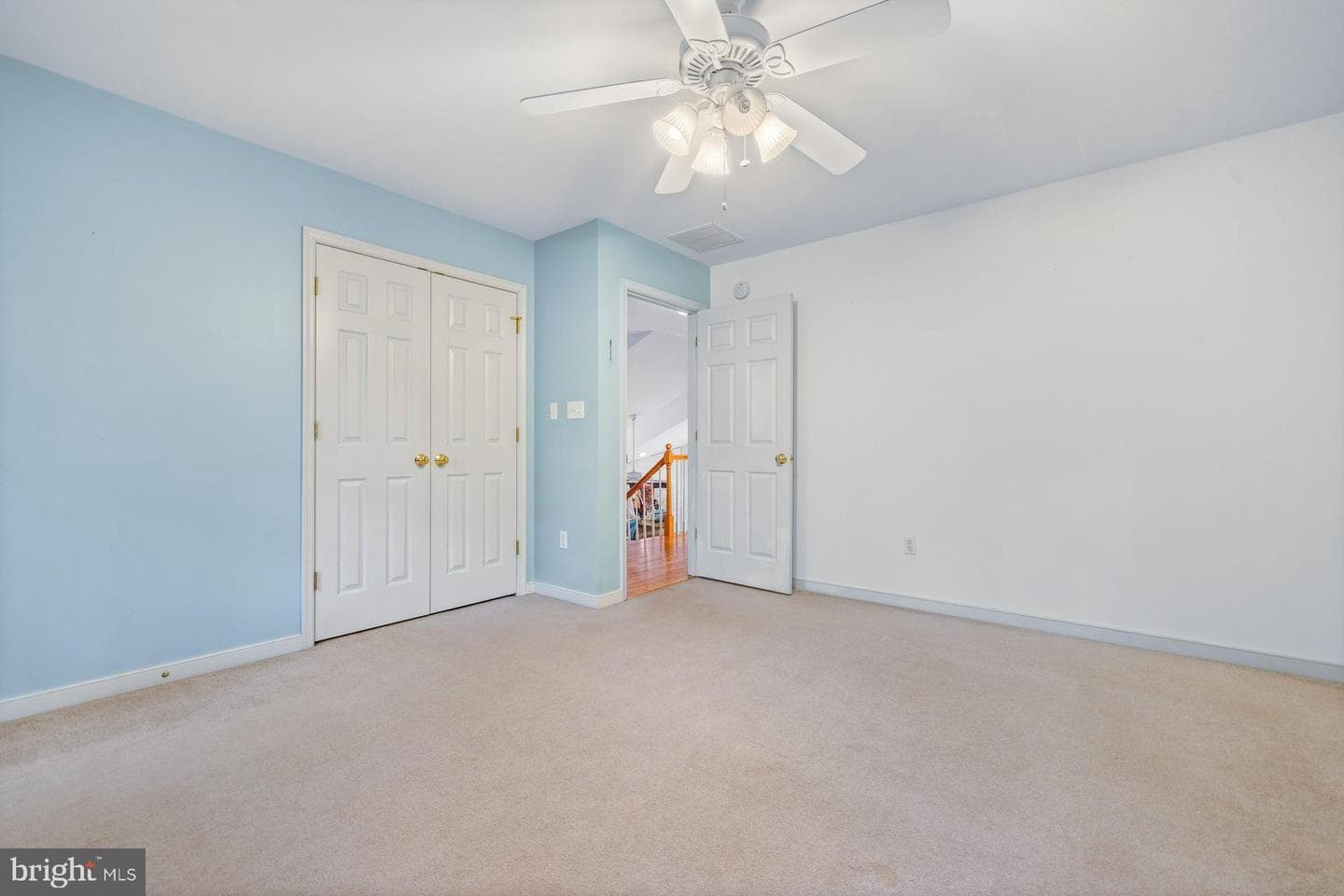 198 Jefferson Dr photo 32