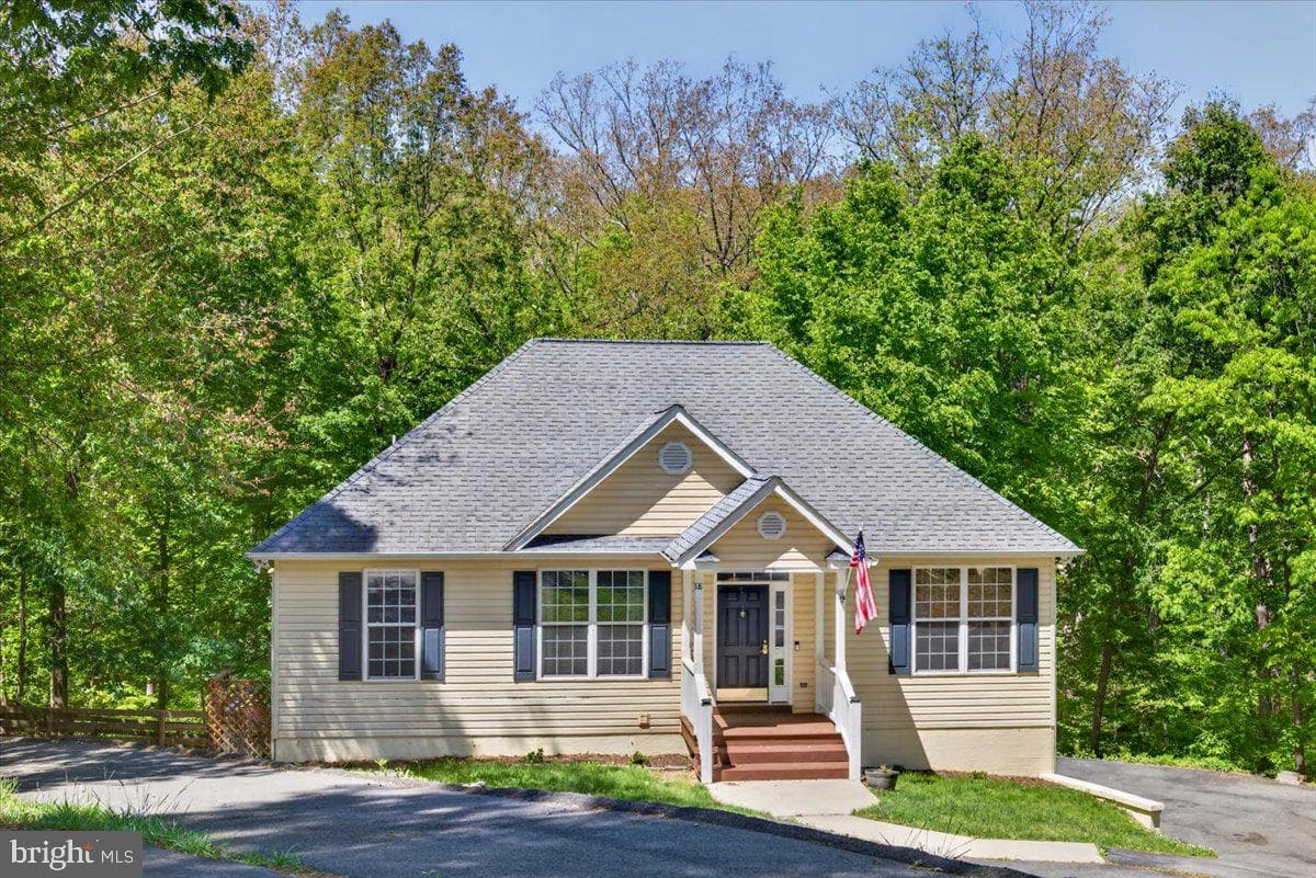 18 Chickasaw Place photo 69