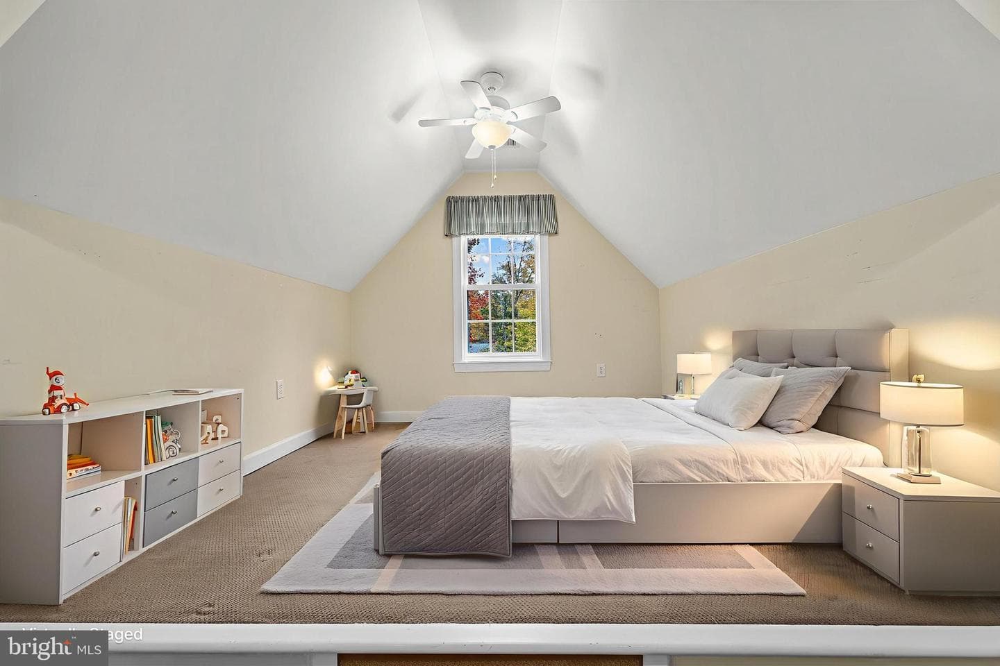 4 Highland Road photo 28