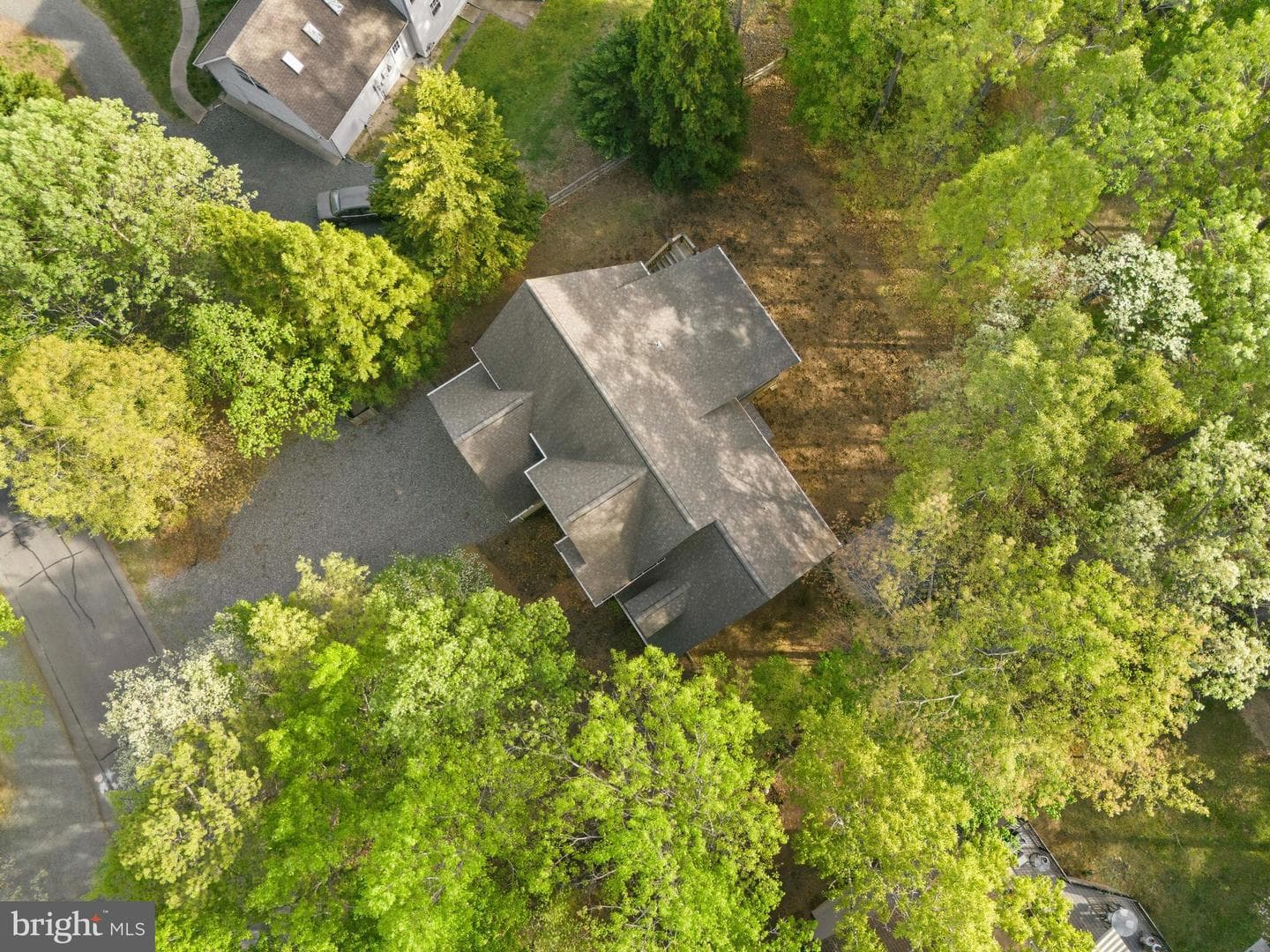 4 Highland Road photo 46
