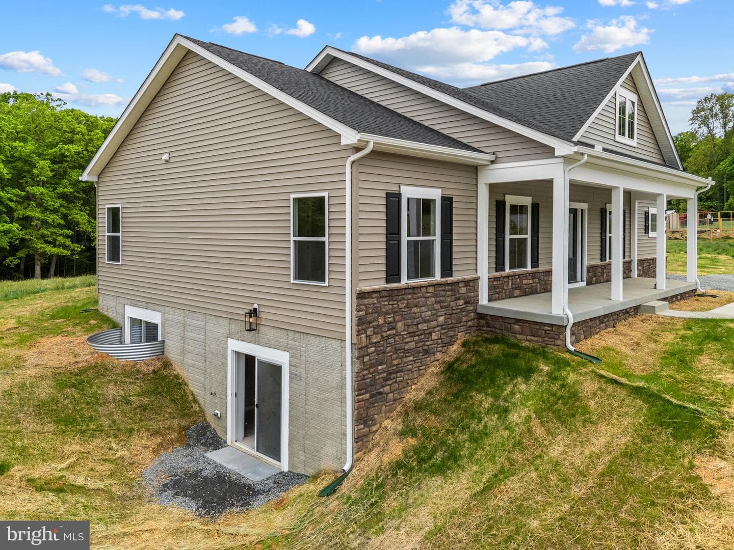 8014 Sherbeyn Road photo 2