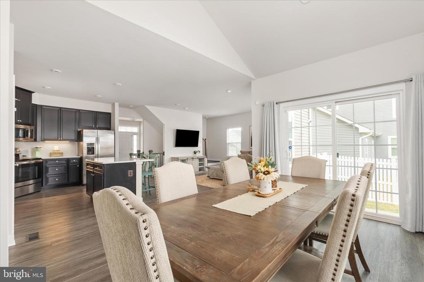 4101 Clarke Street photo 17