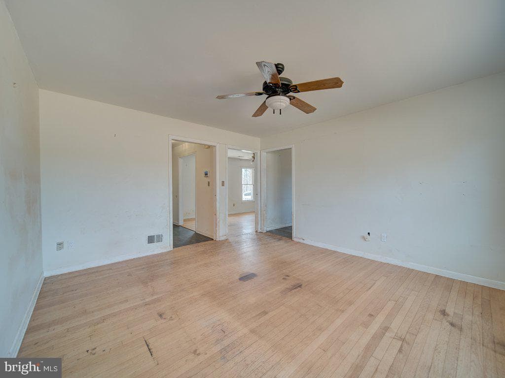7218 Airlie Road photo 12