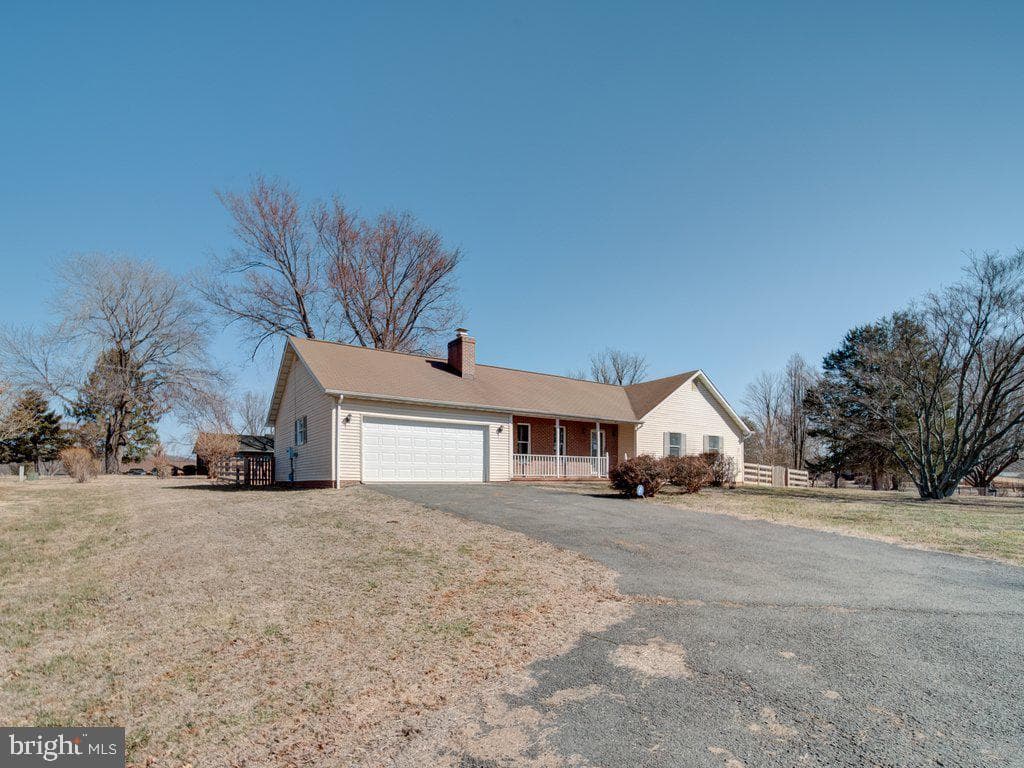 7218 Airlie Road photo 2