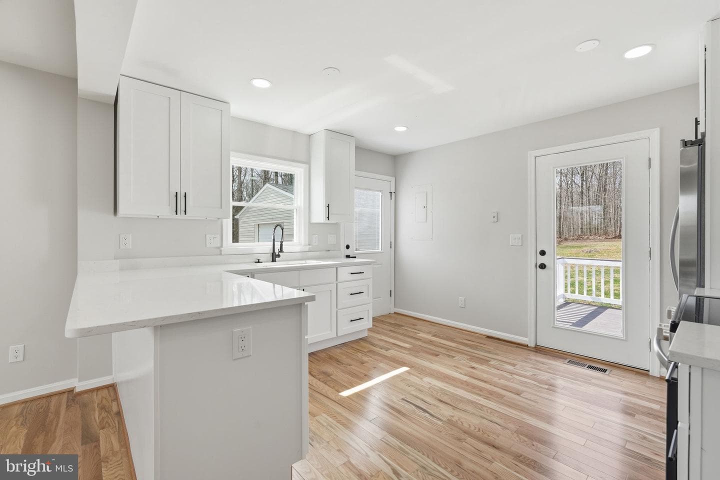 10442 Saint Pauls Road photo 8