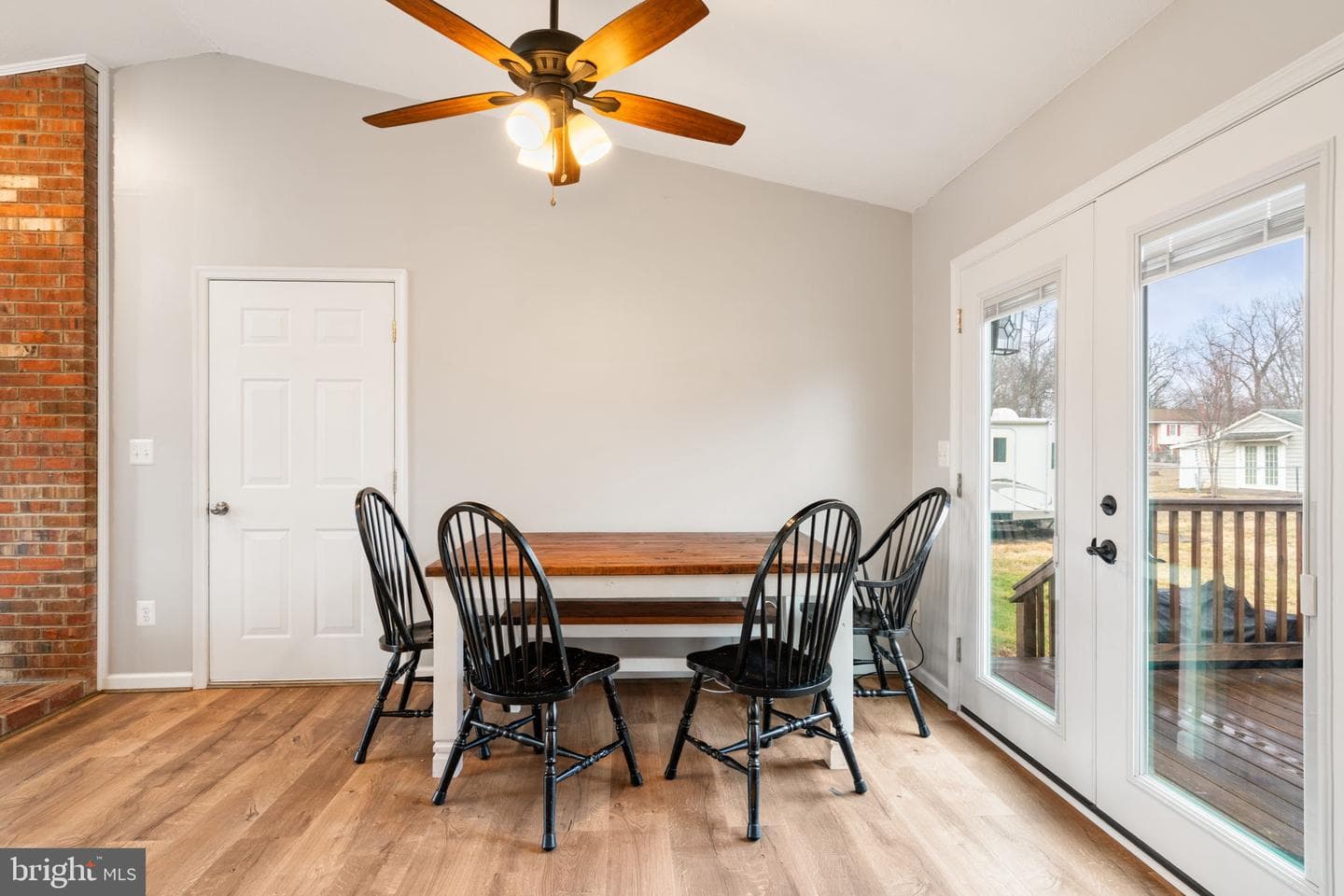11155 Cedar Lane photo 9