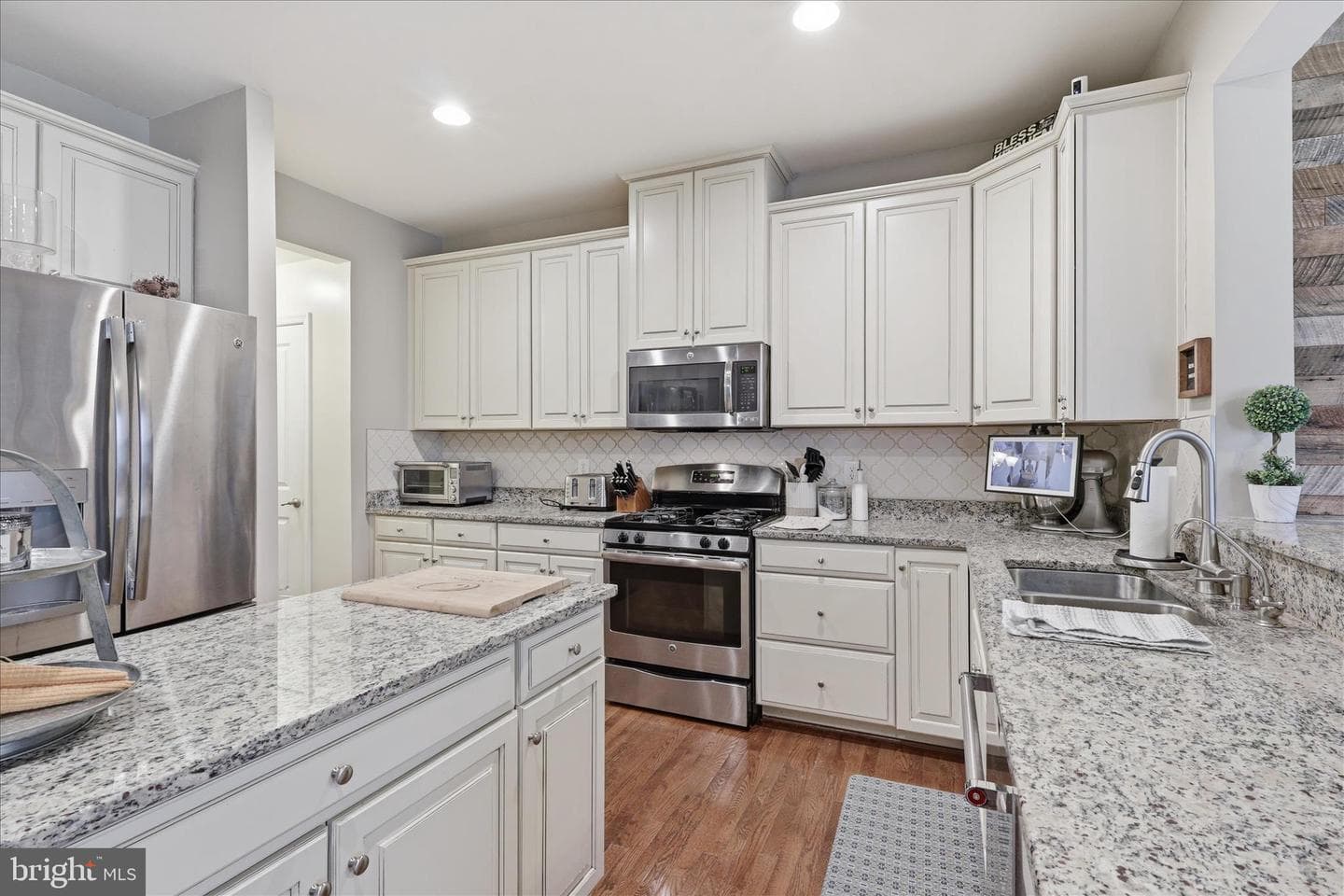 6767 Lake Anne Court photo 15