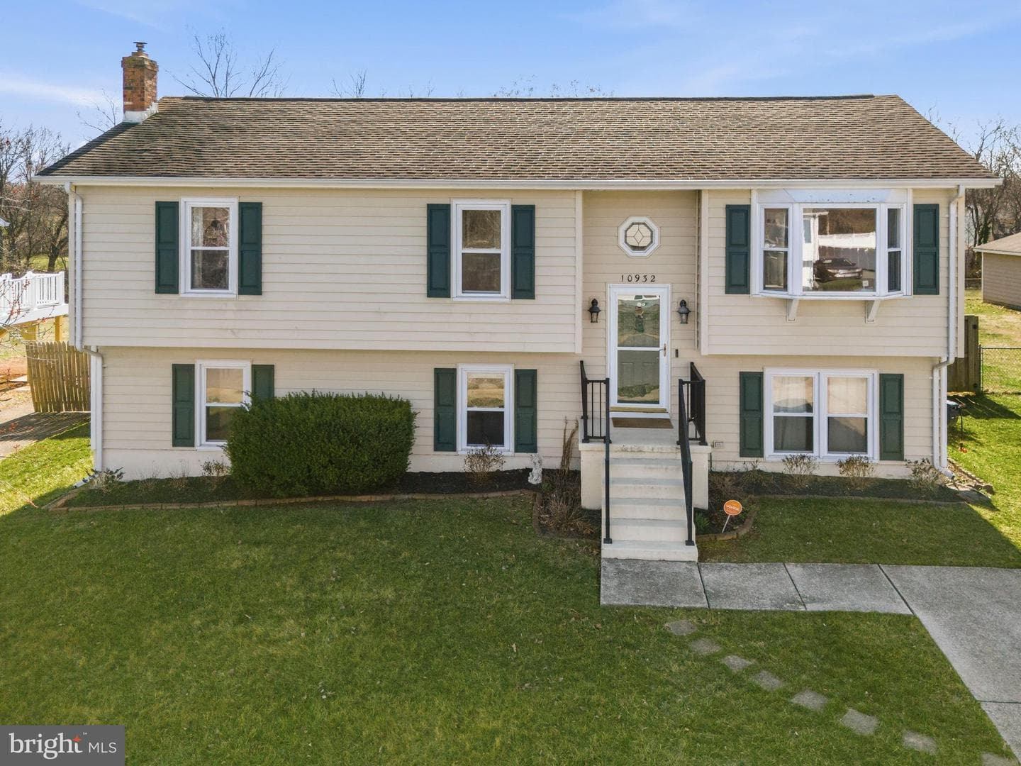 10932 Blake Lane
