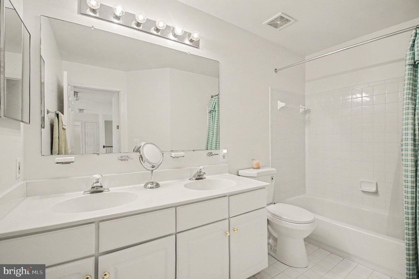 7182 Brewster Lane photo 28