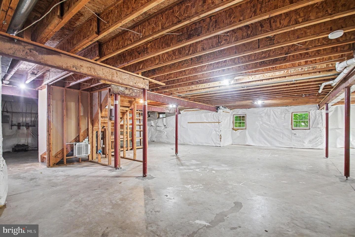 7182 Brewster Lane photo 33