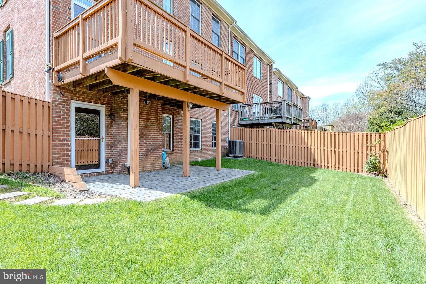230 W Ridge Court photo 42