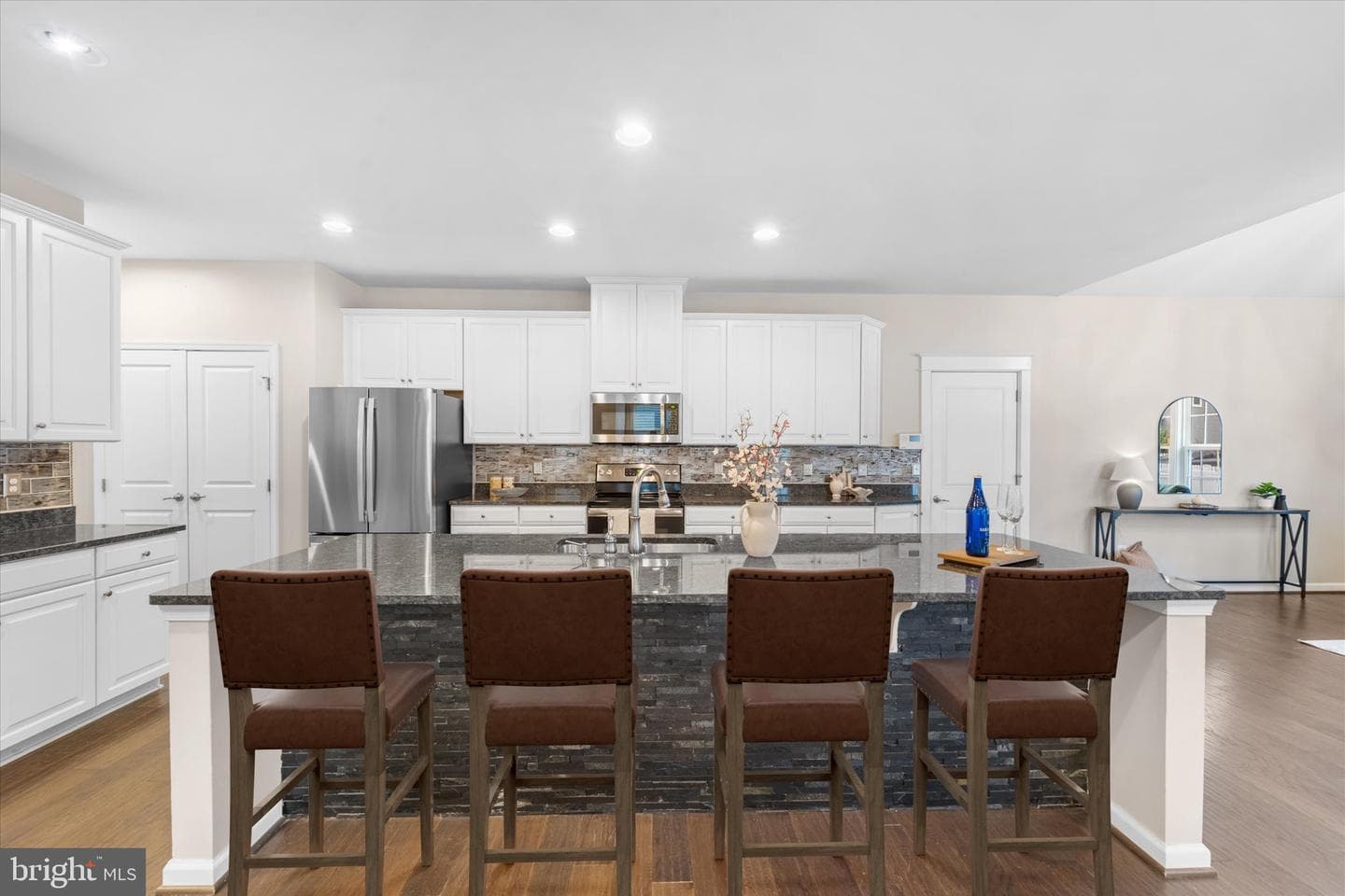 2979 Revere Street photo 10