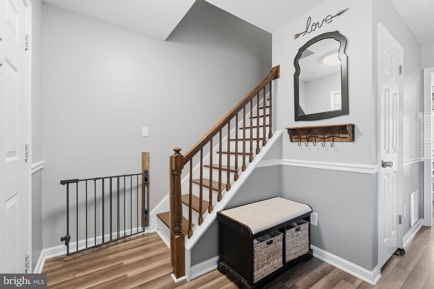 405 Forest Court photo 12