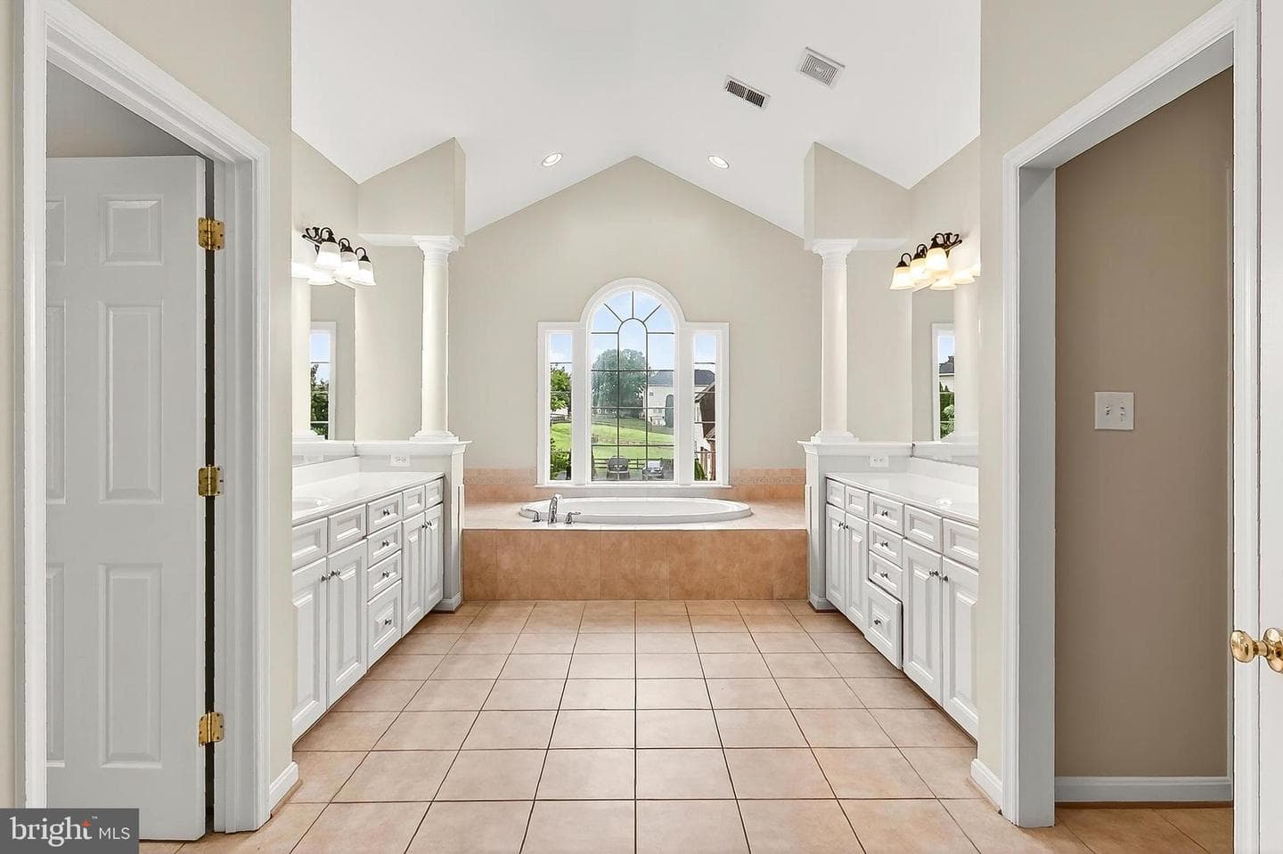 5548 Eiseley Court photo 44