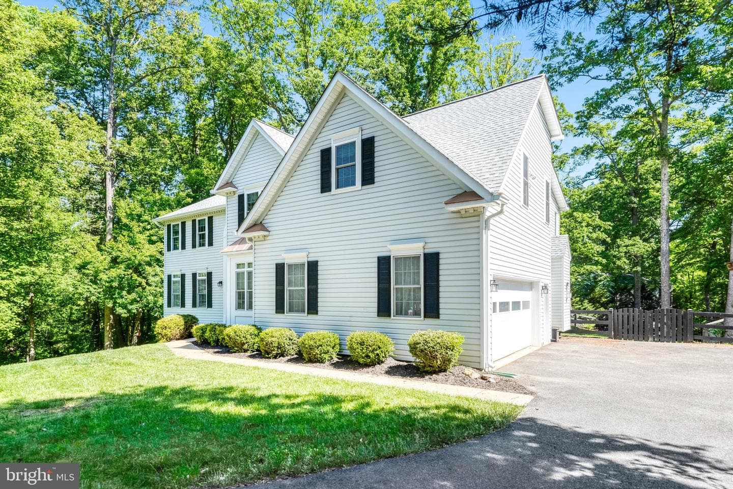 5200 Swain Drive photo 6