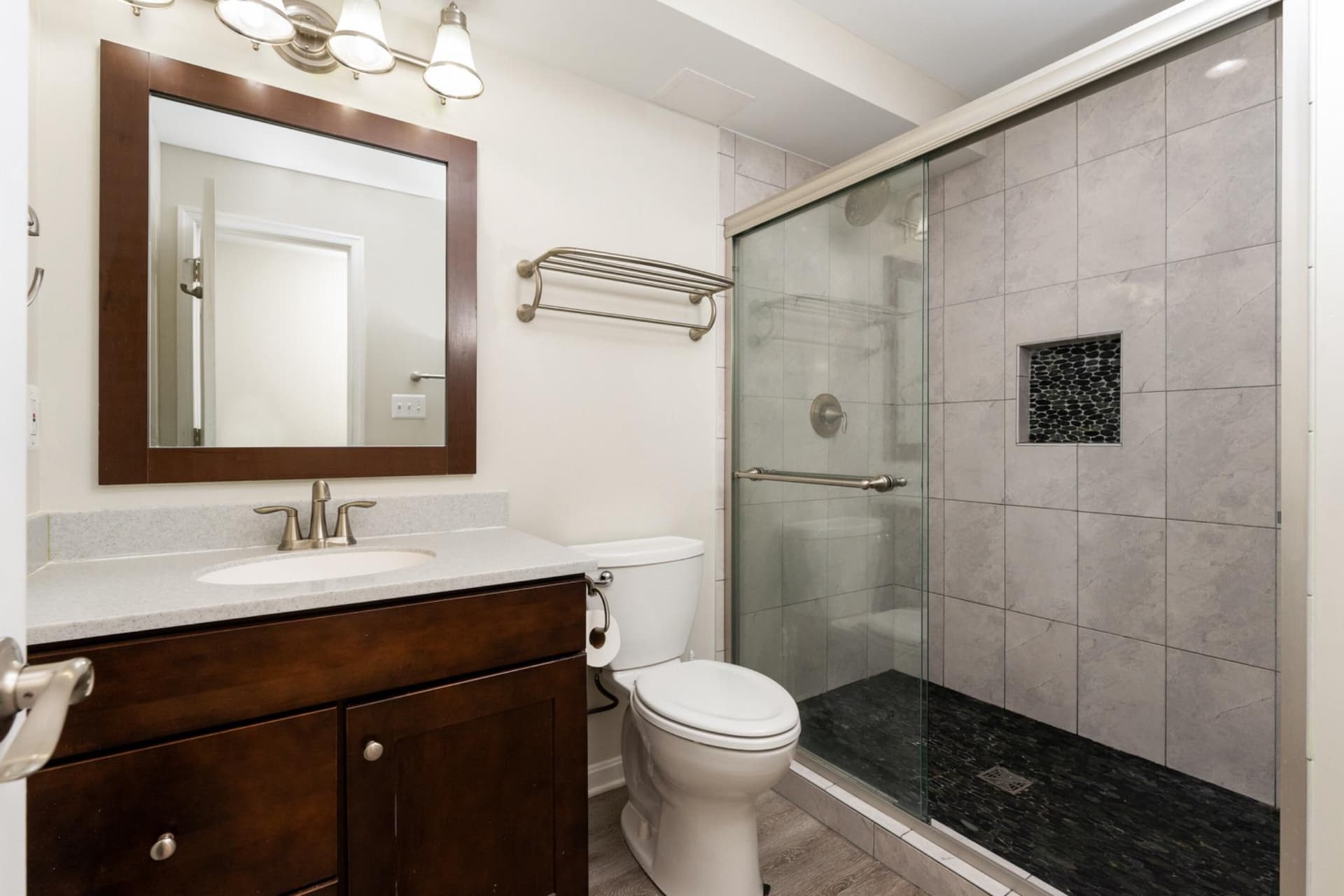10844 Blake Lane photo 9