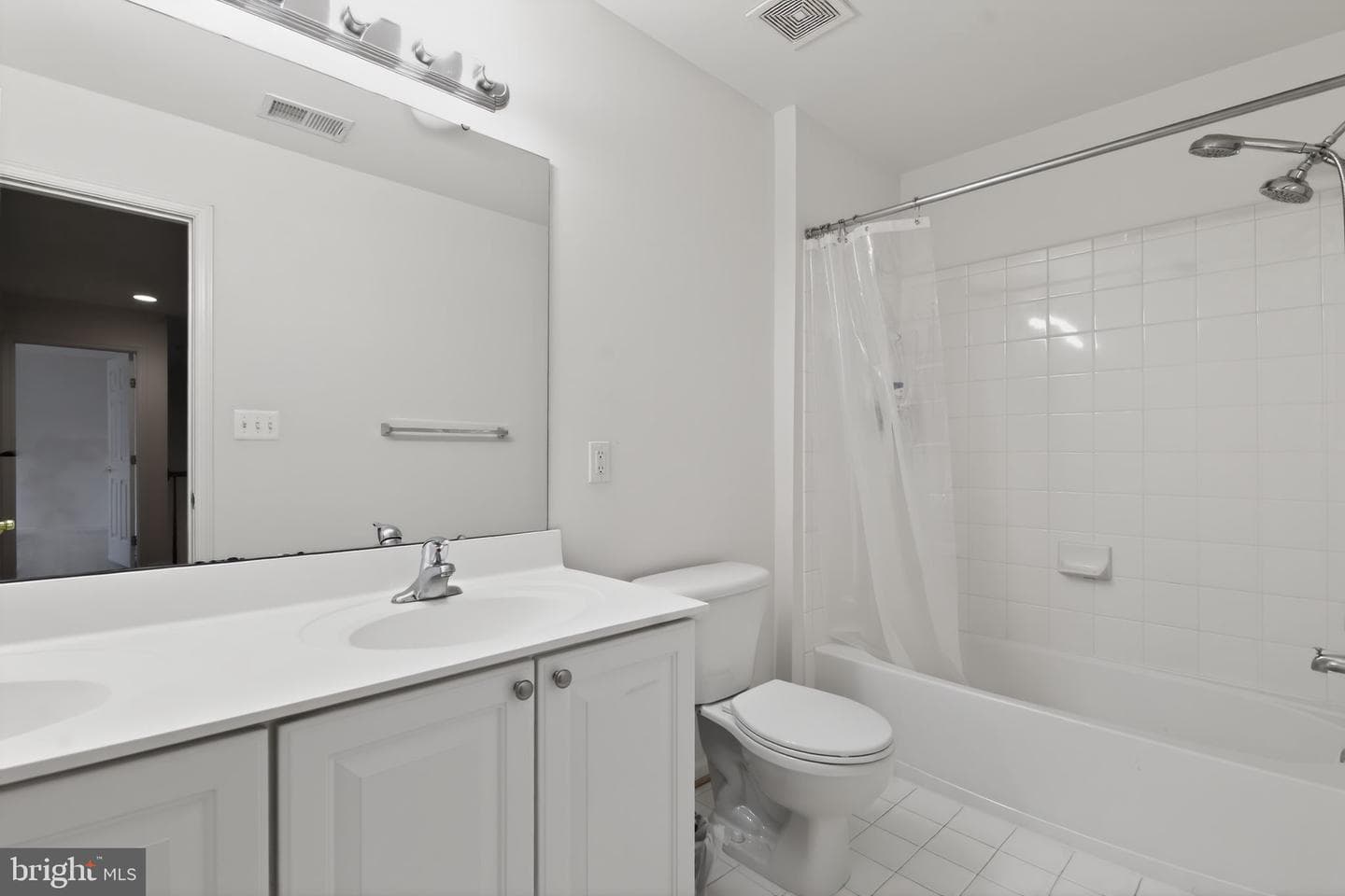 6715 Holly Farm Lane photo 10