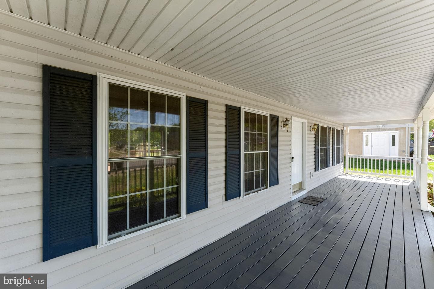 6973 Justin Court E photo 5