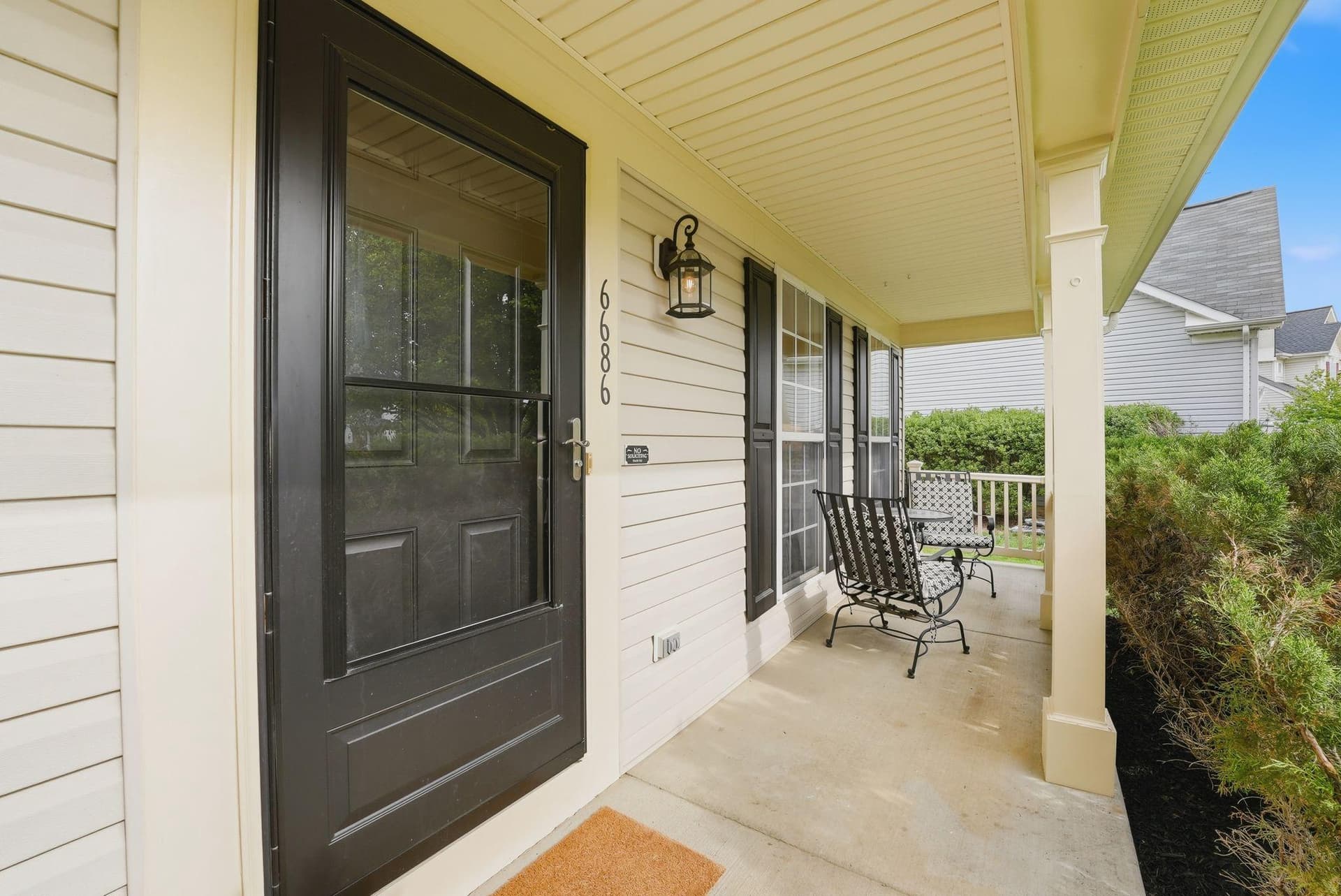 6686 Clarkes Meadow Drive photo 7