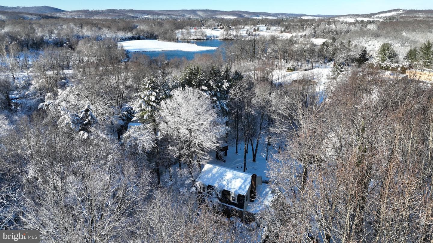6990 Ivy Hill Drive photo 31