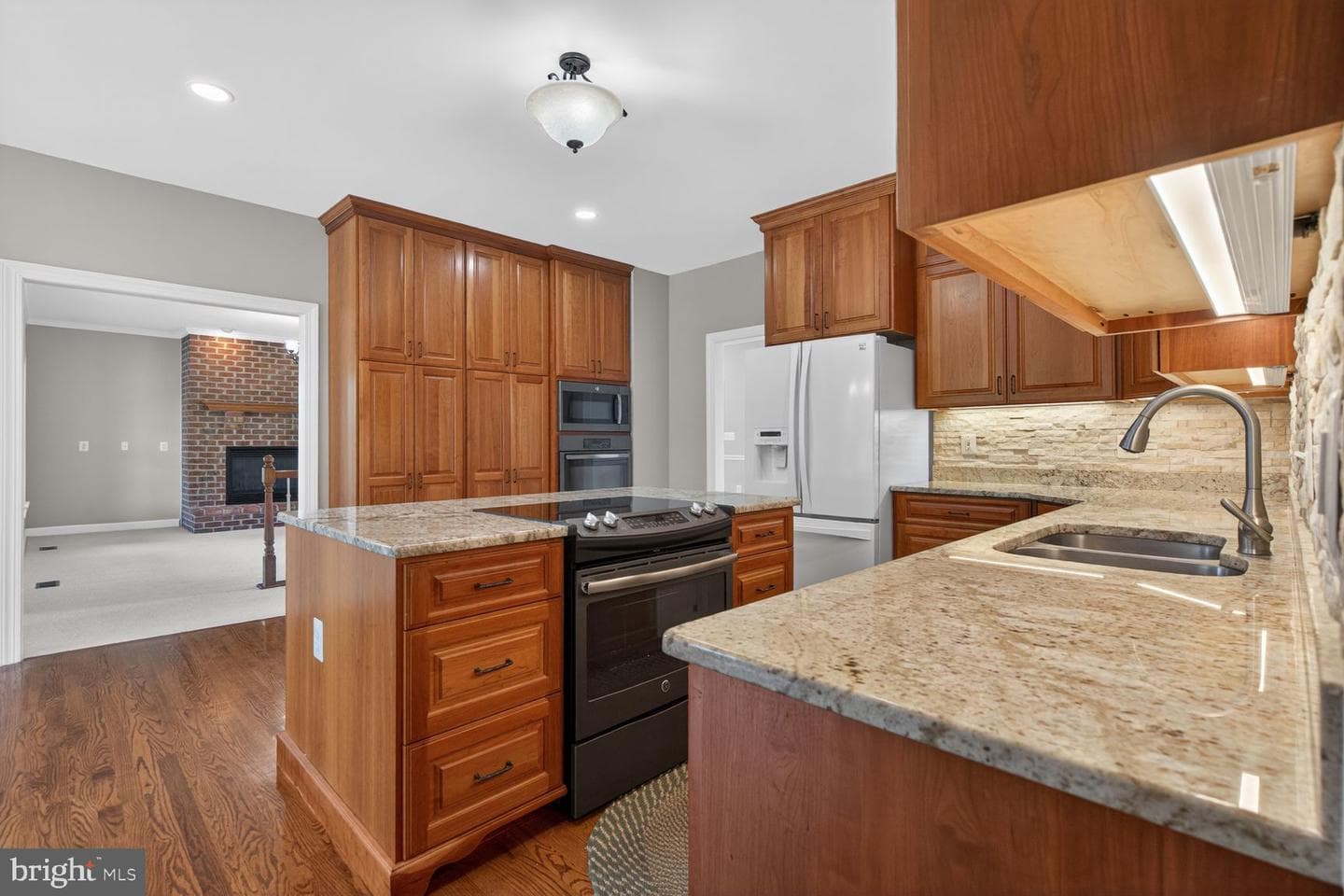 7001 Wayland Drive photo 12
