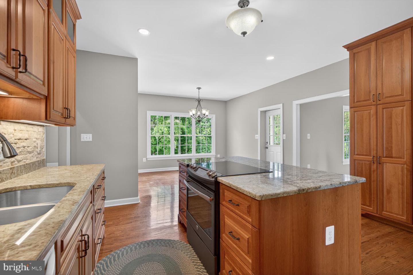 7001 Wayland Drive photo 15