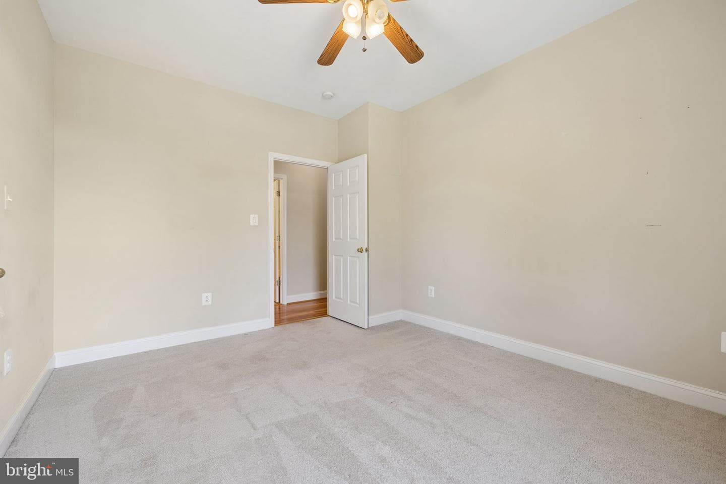 12849 Elk Run Rd photo 26