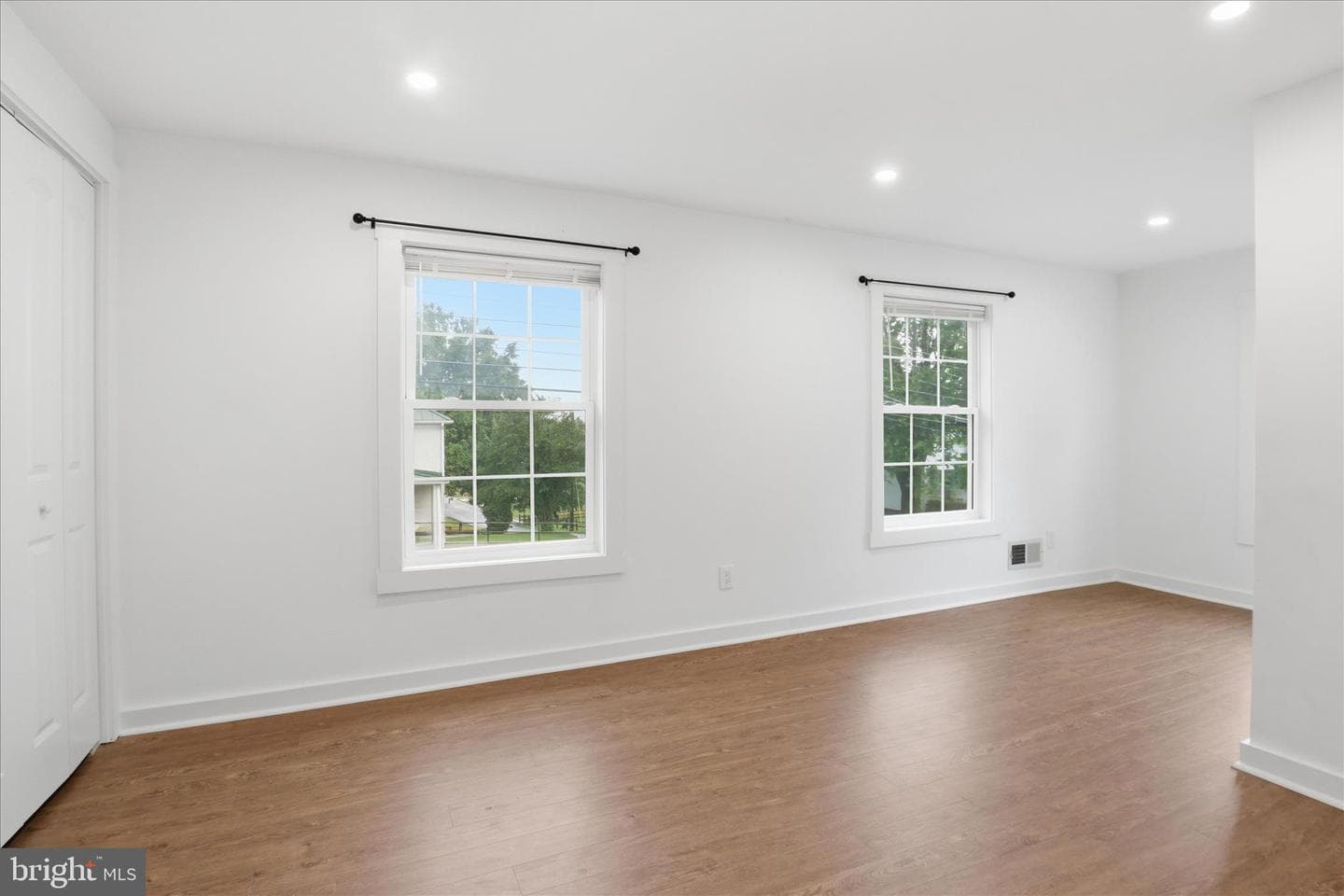 179 Waterloo Street photo 31