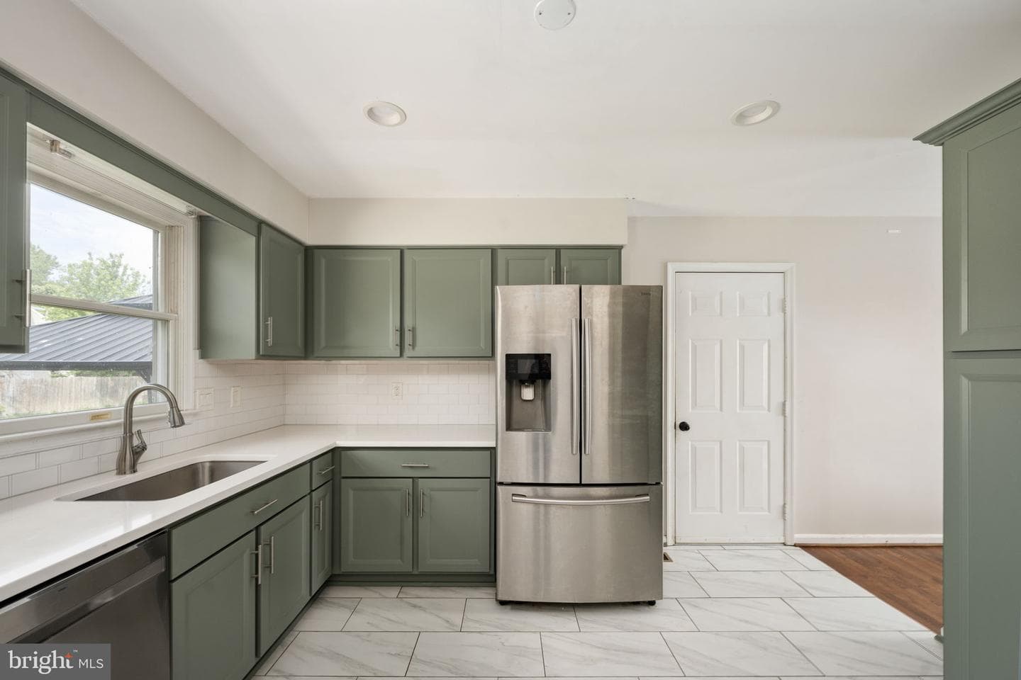 11211 Wolfe Court photo 10