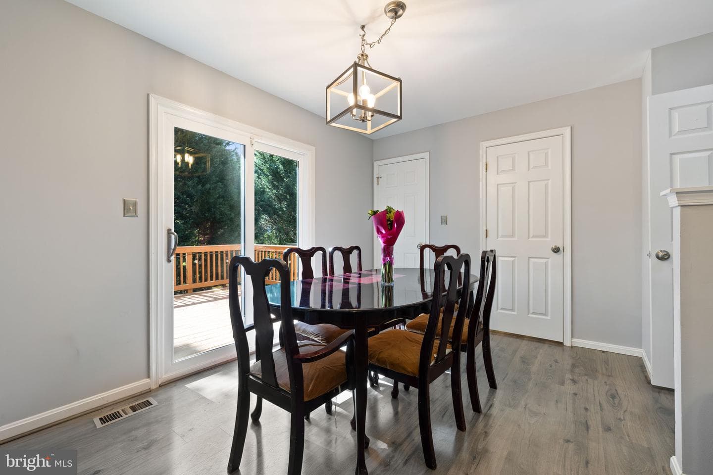 122 Dorset Lane photo 10
