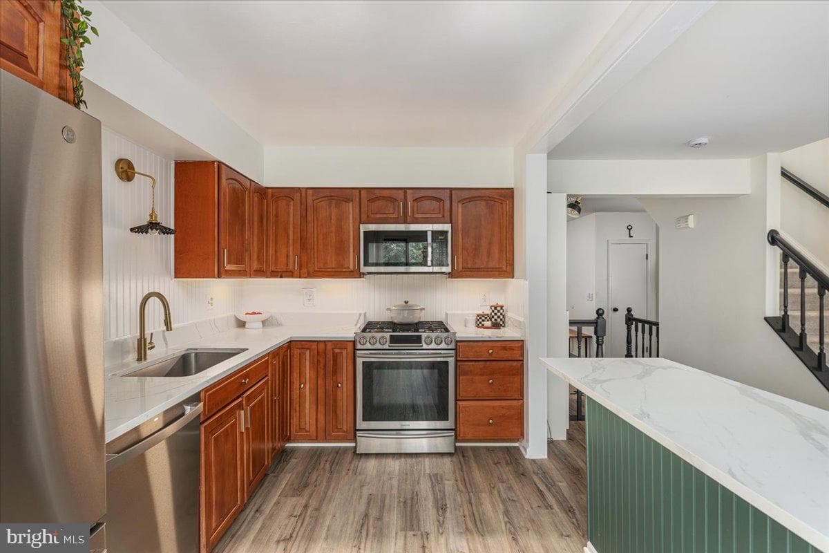 63 Pepper Tree Court photo 13