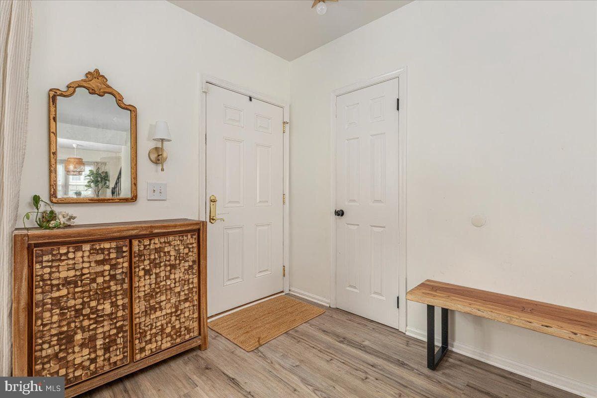 63 Pepper Tree Court photo 5