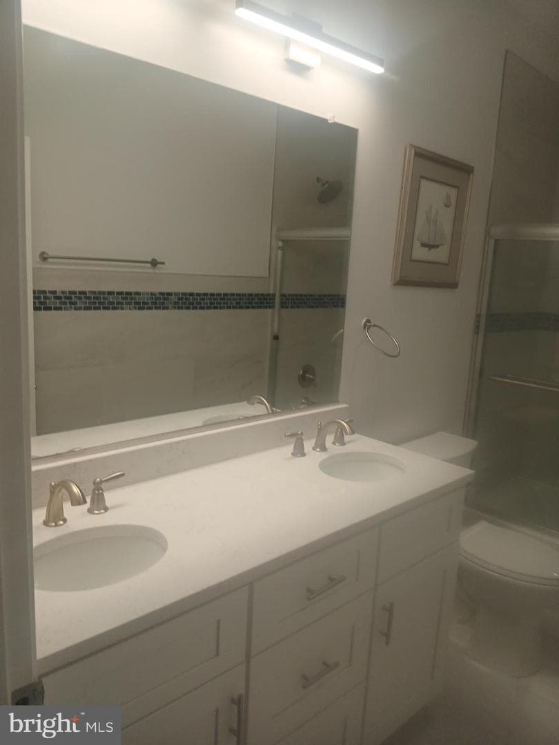 5201 Carolyns Way photo 25