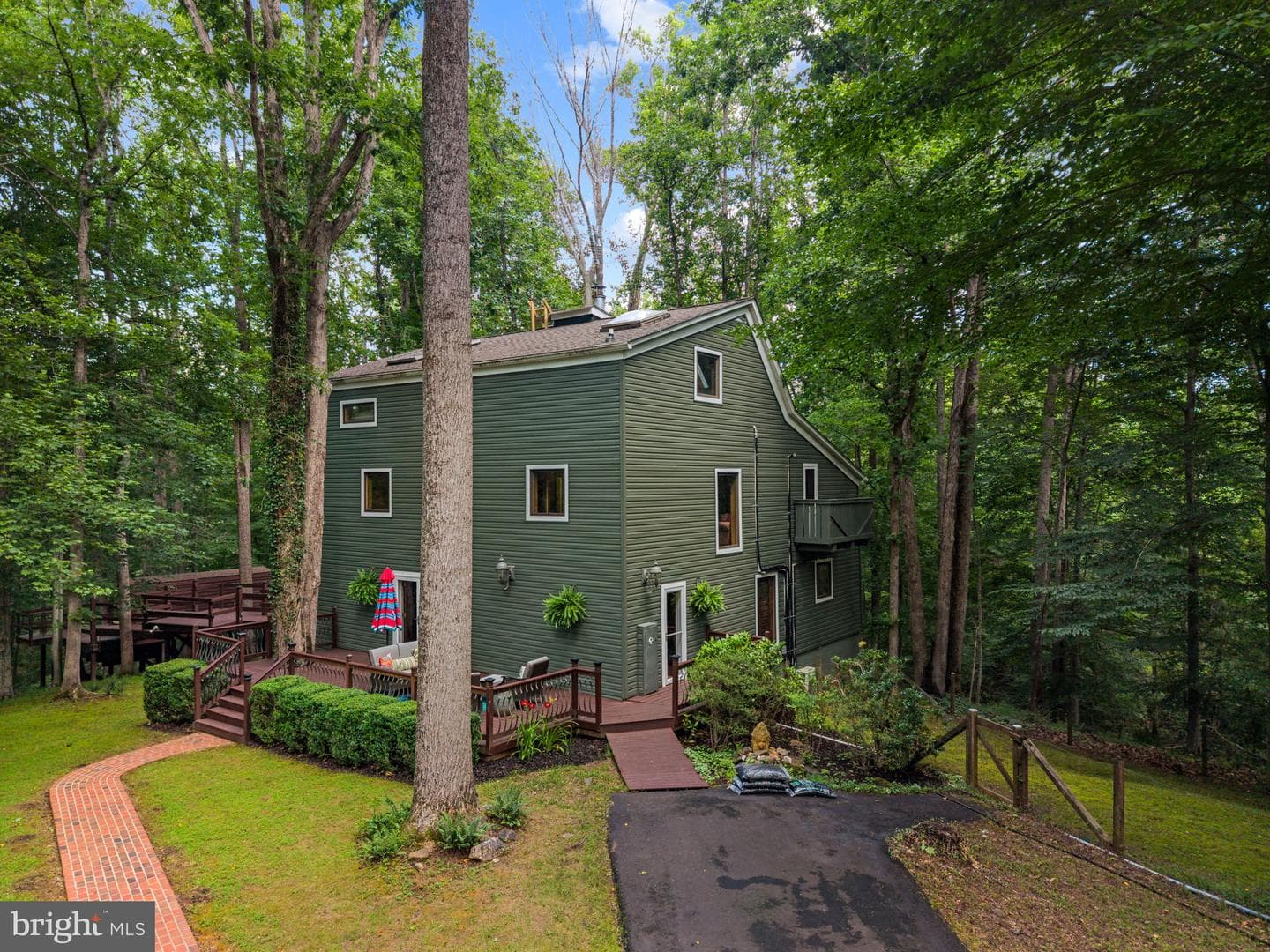 9914 Crest Court photo 88