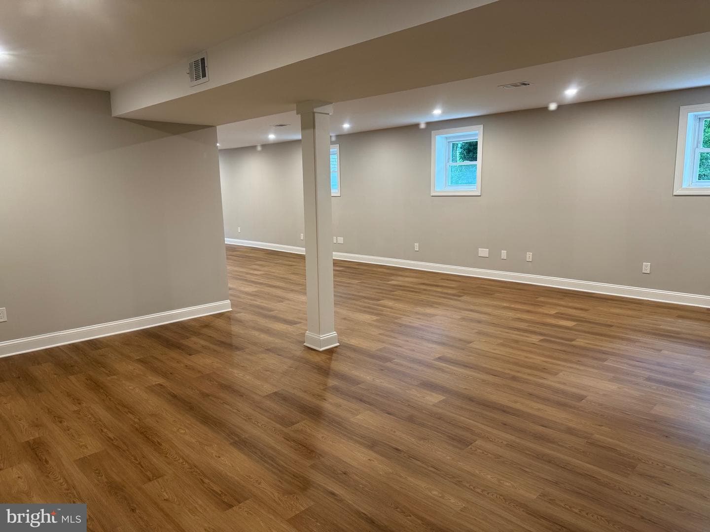 8093 Meetze Road photo 15