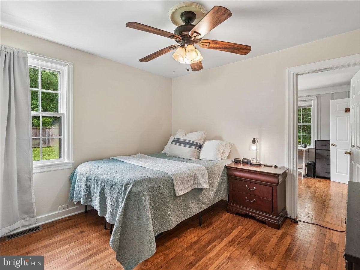 4247 Warren Street photo 14