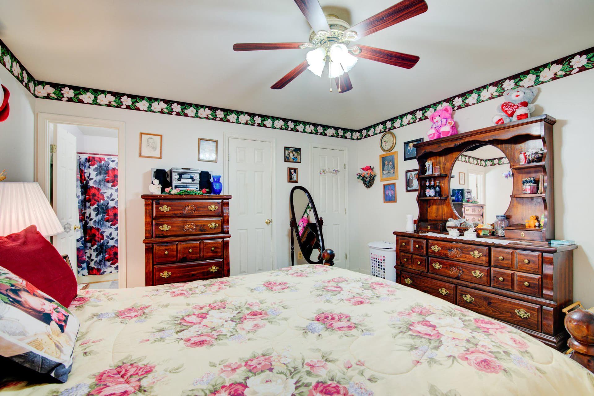 11747 Battle Ridge Drive photo 16