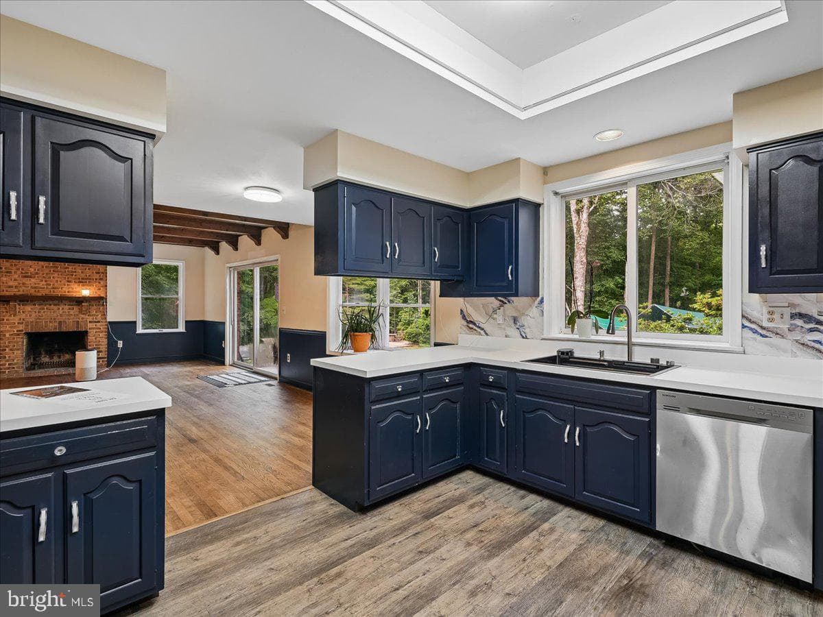 9935 Highland Drive photo 25