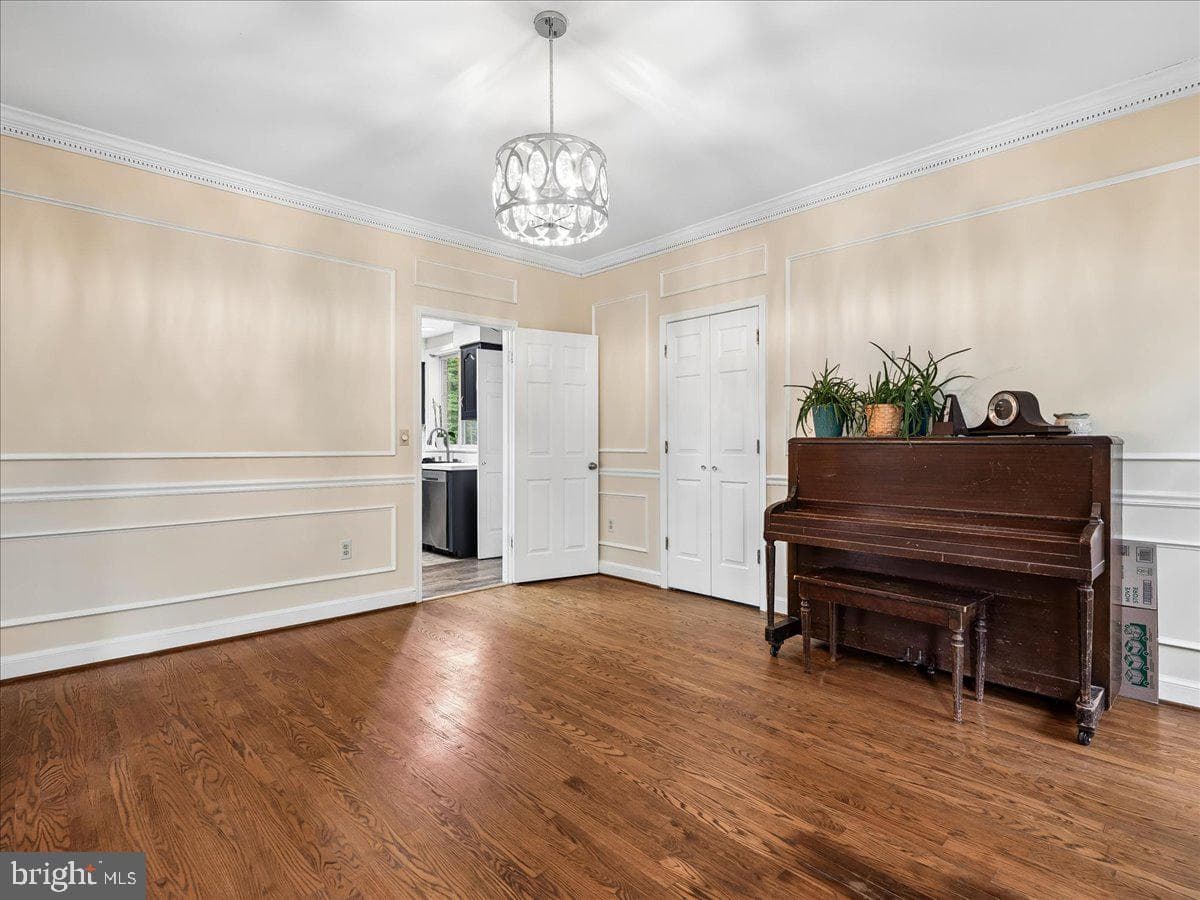 9935 Highland Drive photo 30