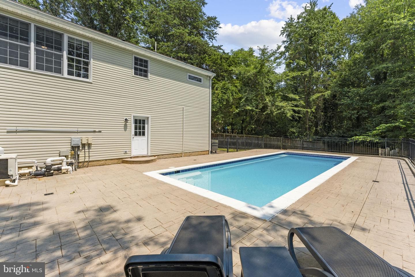 7154 Chesterfield photo 112