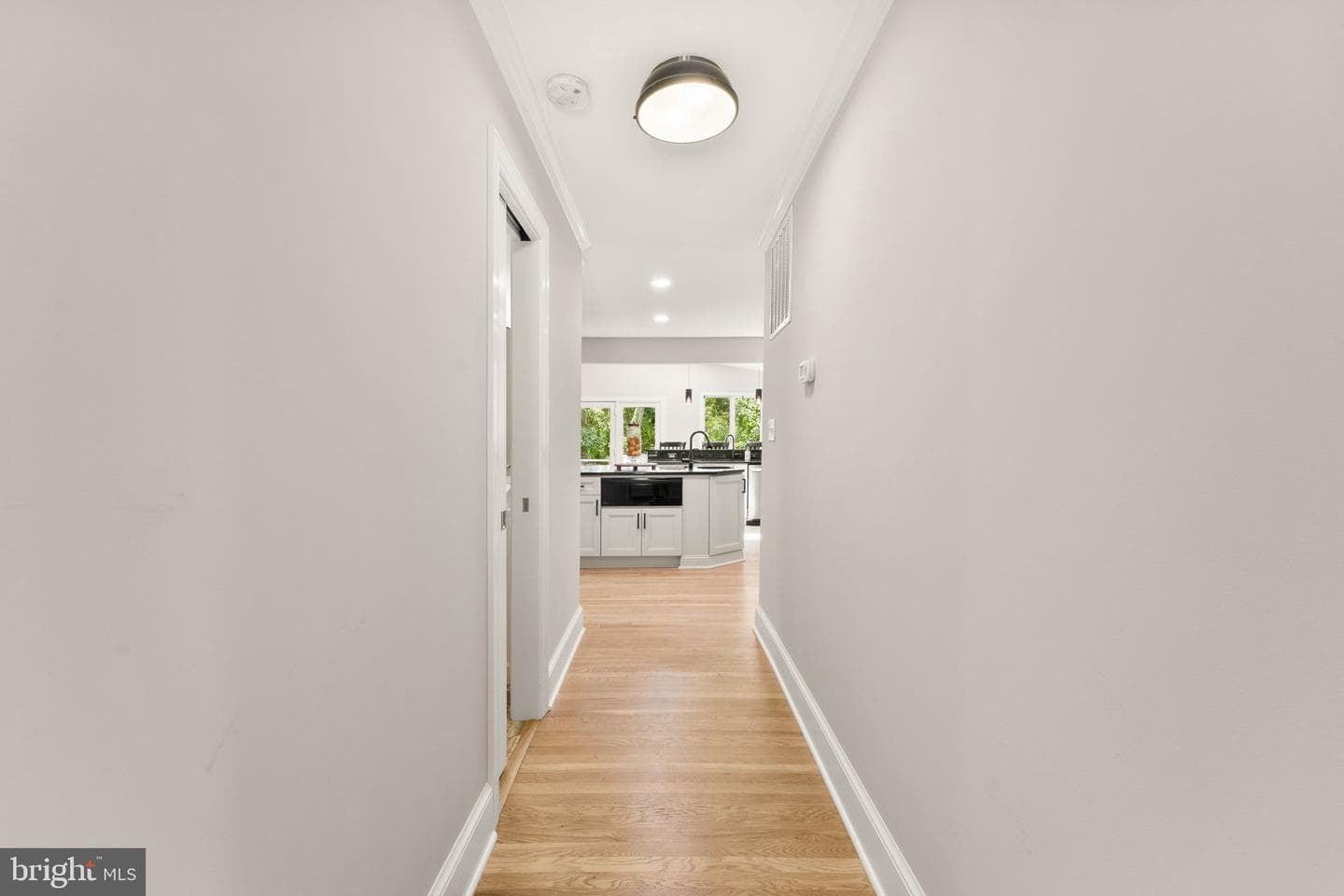 7154 Chesterfield photo 27