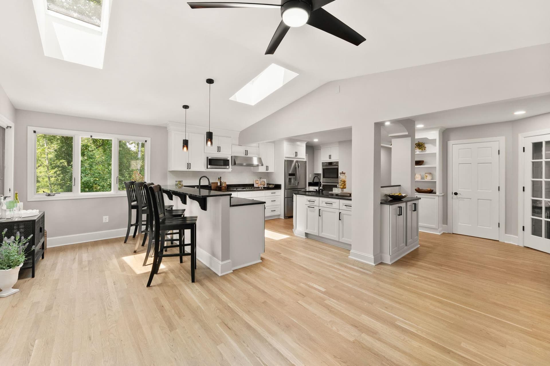 7154 Chesterfield photo 44