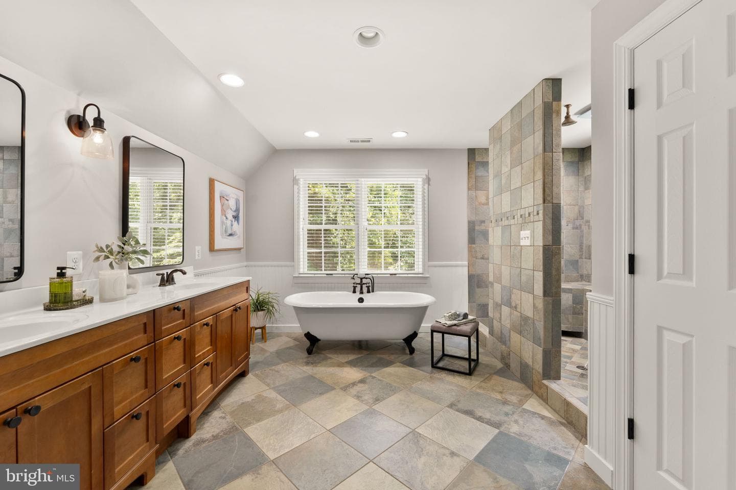 7154 Chesterfield photo 75
