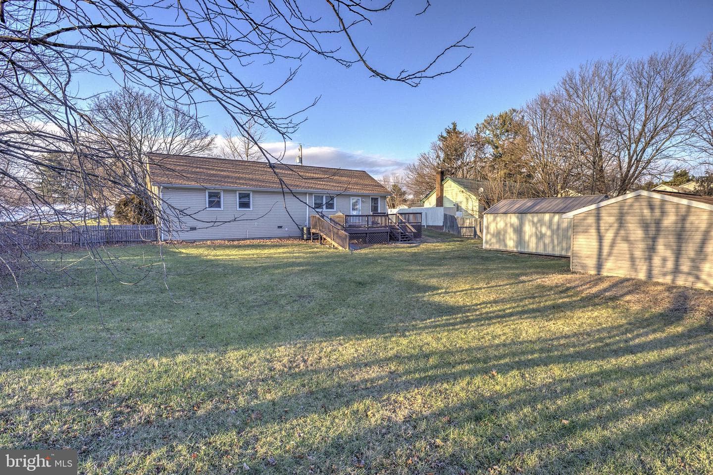 7786 Carolyn Avenue photo 10