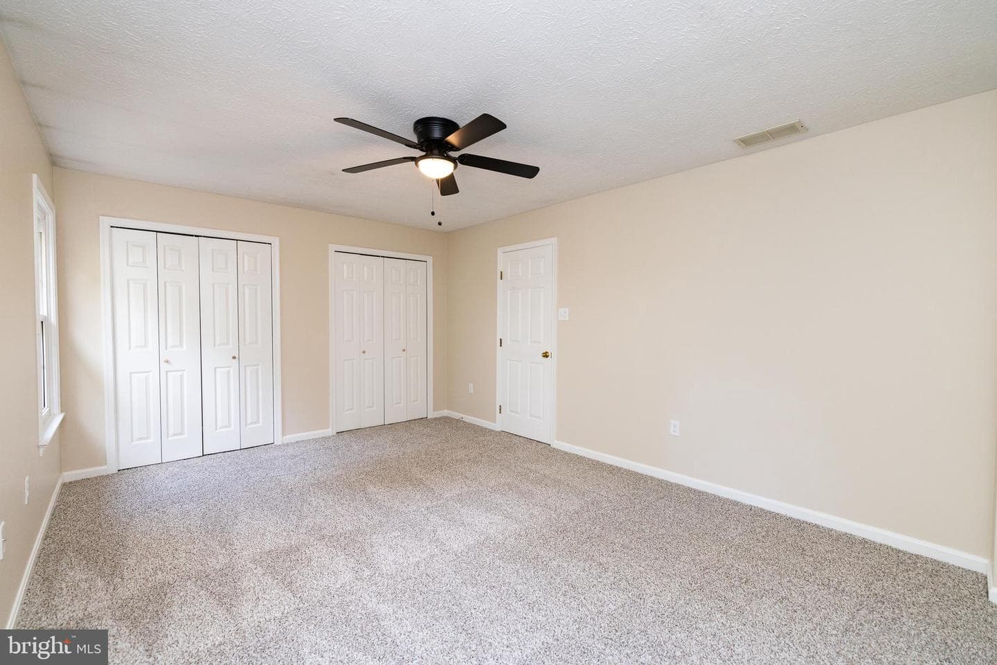 218 Tudor Drive photo 24