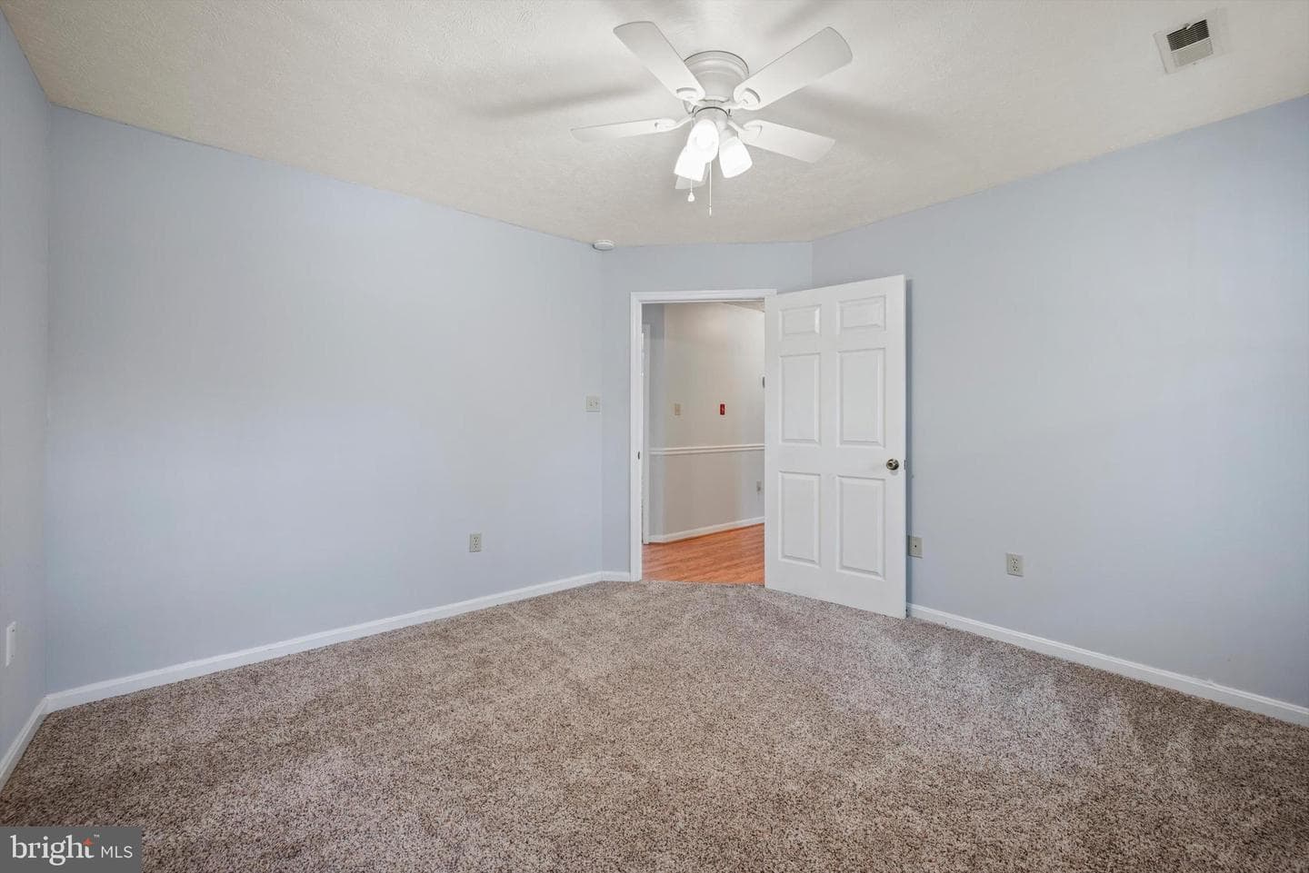 112 Jefferson Court photo 10