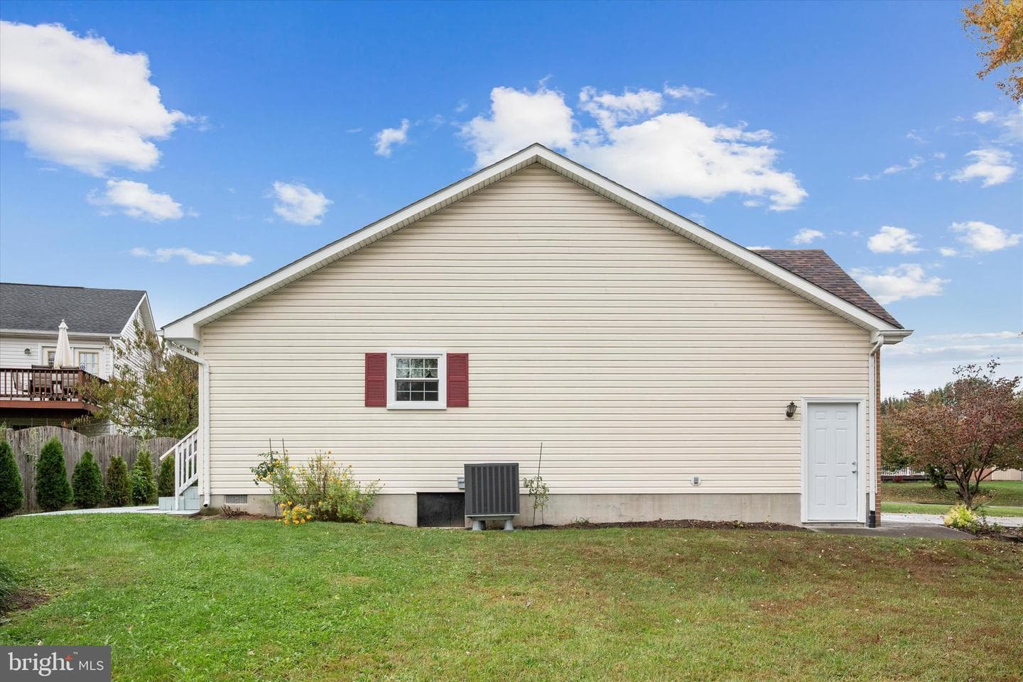 112 Jefferson Court photo 17