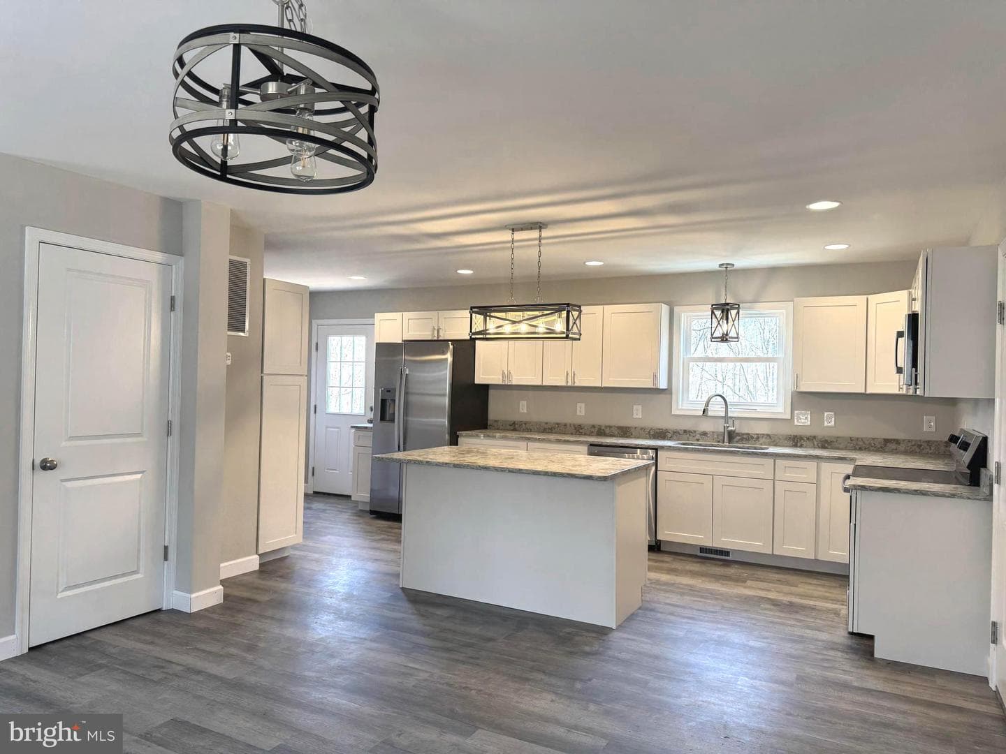 215 Cochise Trail photo 6